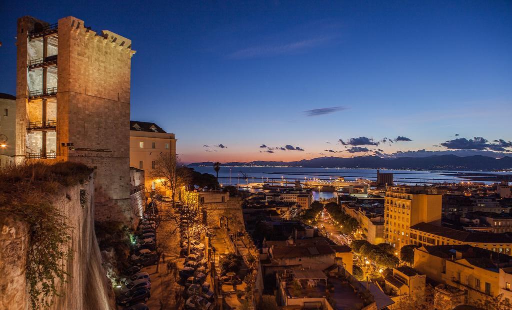Hotel La Terrazza Cagliari Exteriör bild