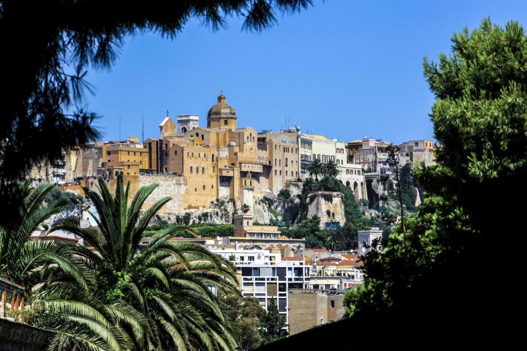 Hotel La Terrazza Cagliari Exteriör bild