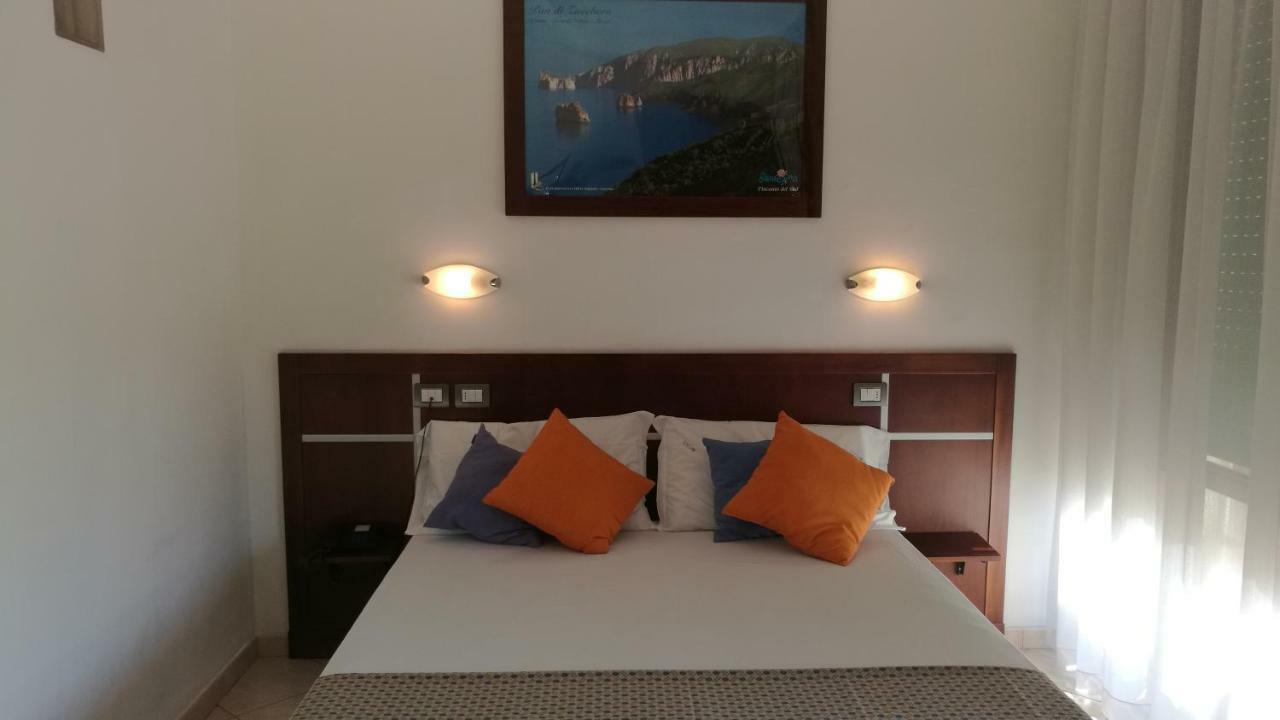 Hotel La Terrazza Cagliari Exteriör bild